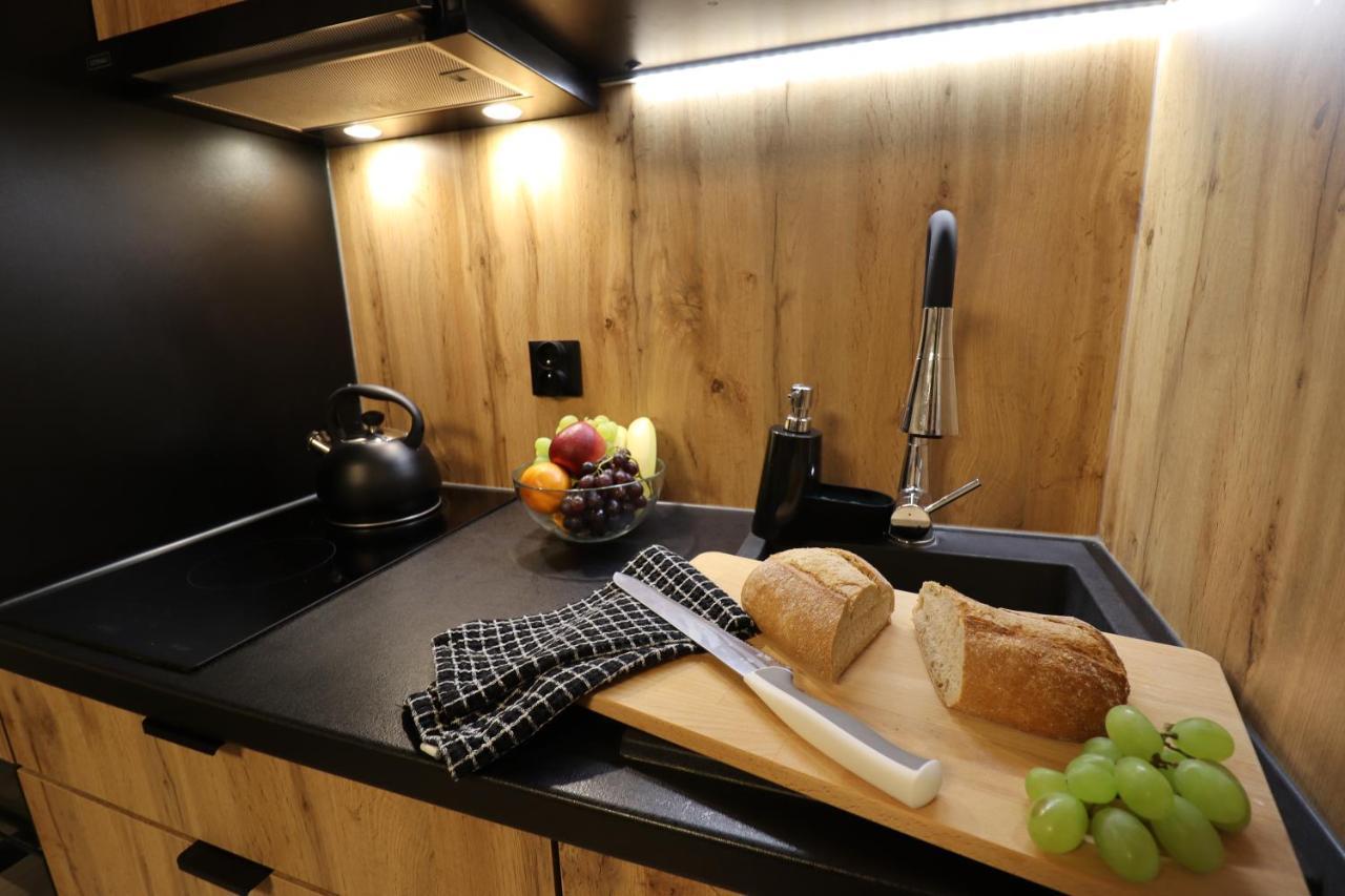Sander Apartments Красков Екстериор снимка